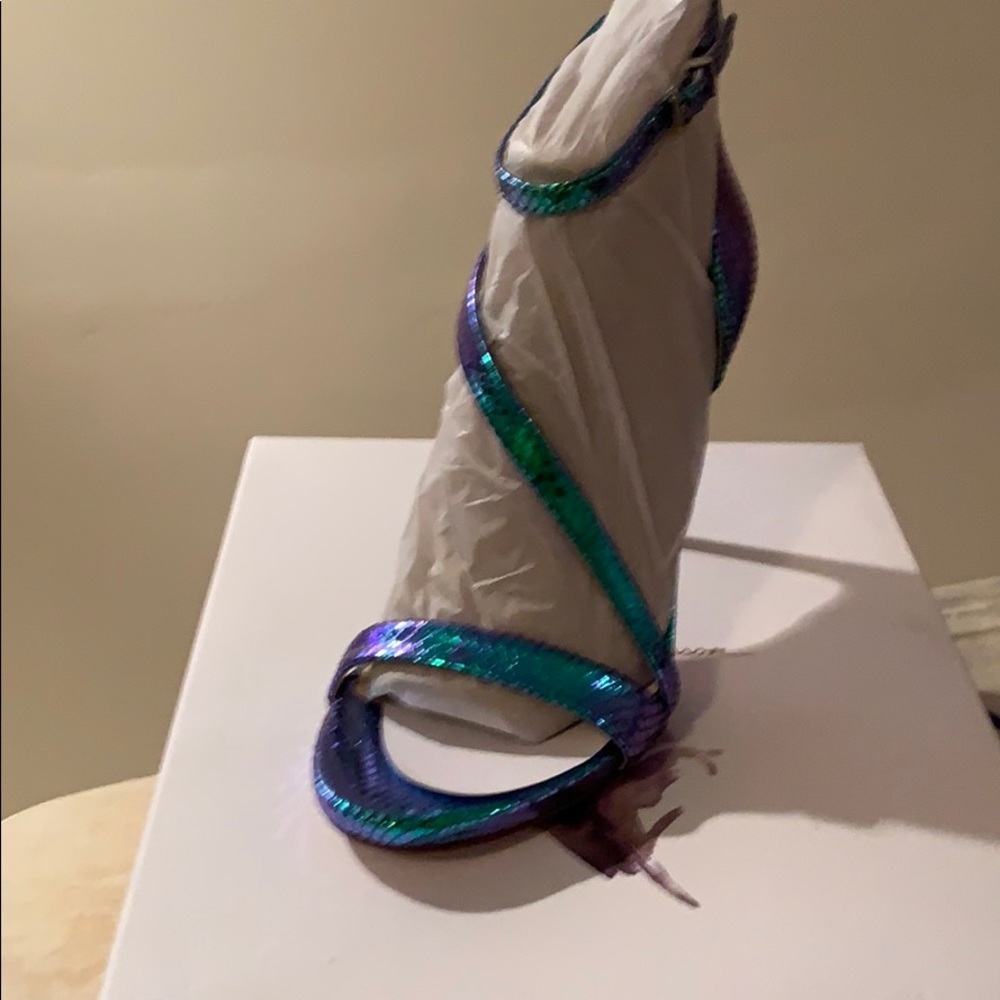 Jessica Simpson Mermaid/Green Iridescent Reptile